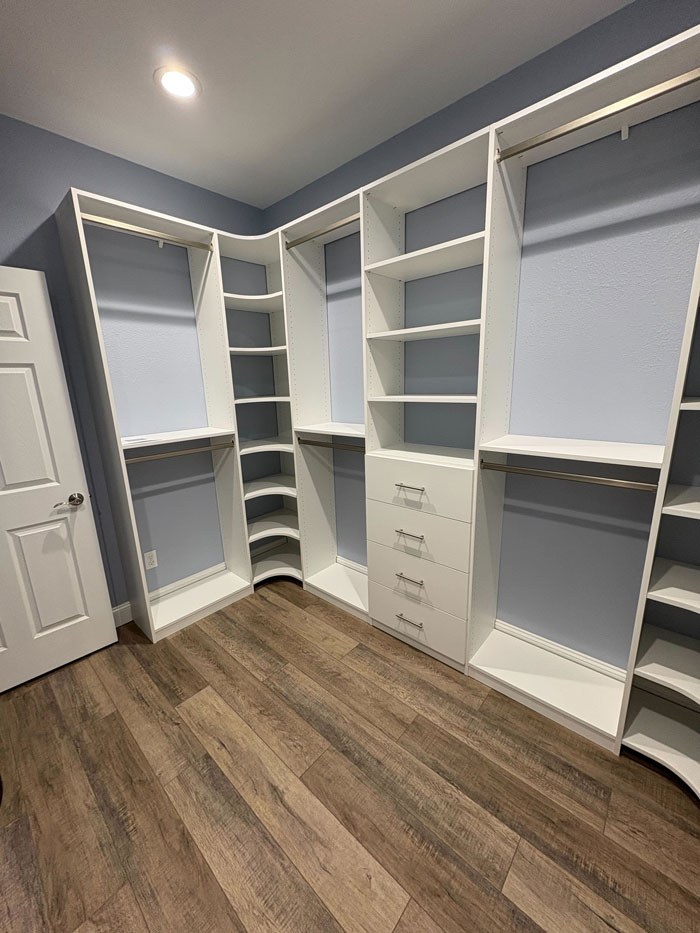 Dream Closet Delivered in Just One Day for Crossville Couple