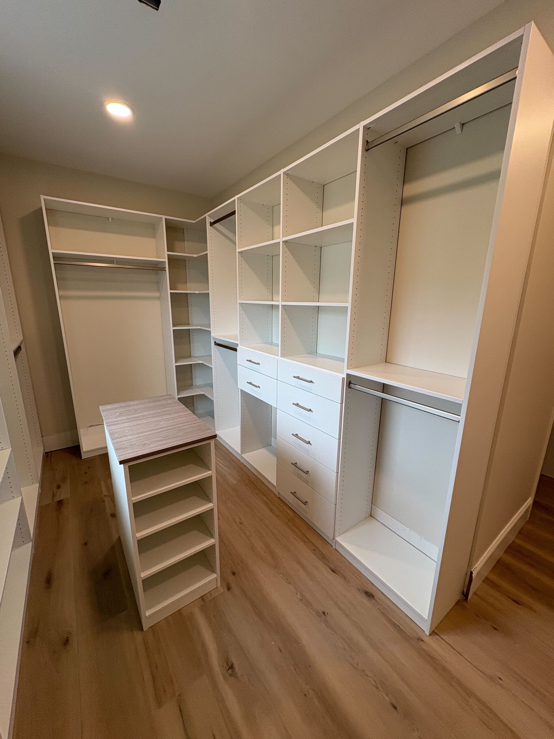 Expert Installation Brings Custom Closet to Life in Corryton