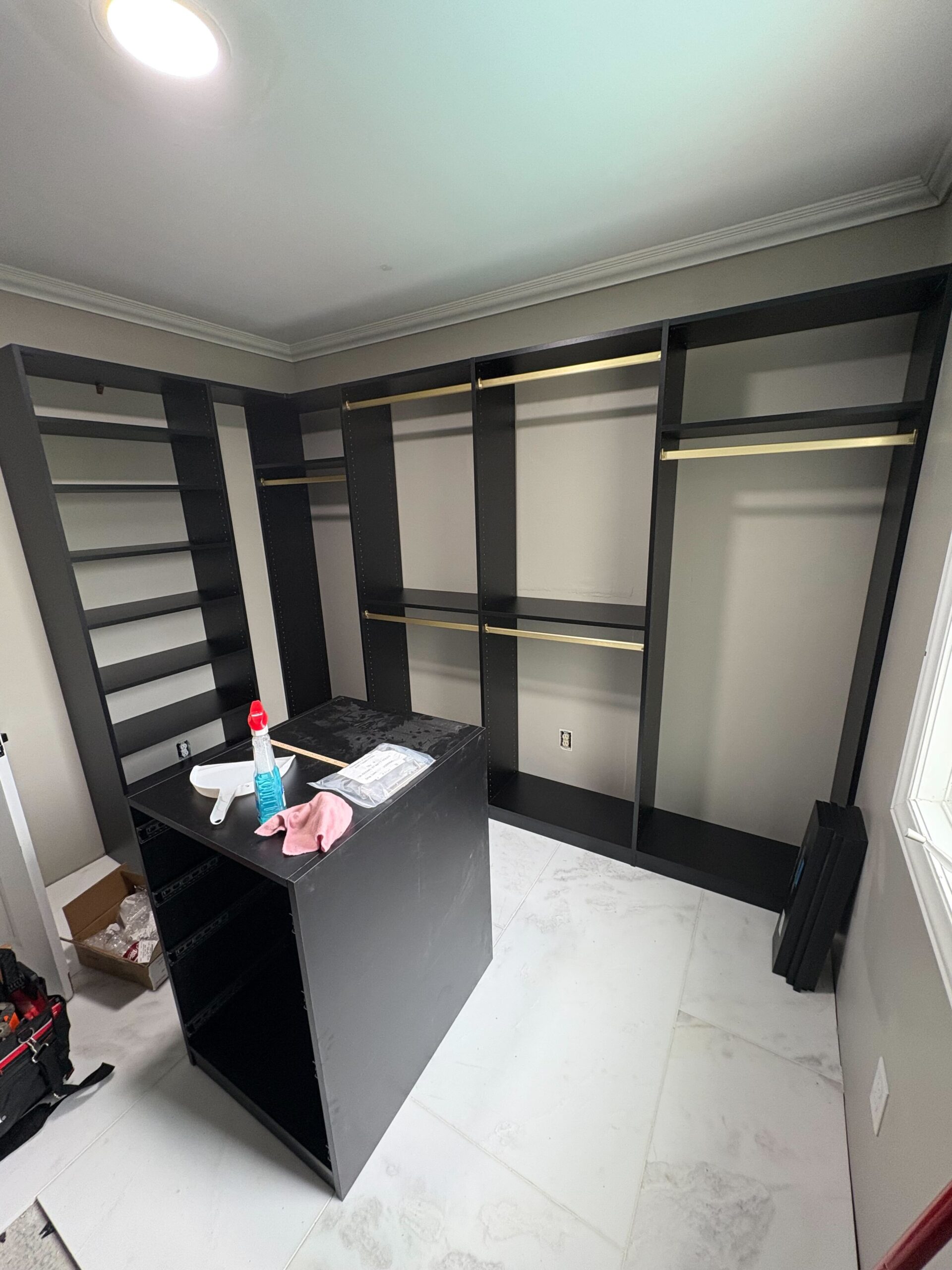Transformed closet in Tazewell