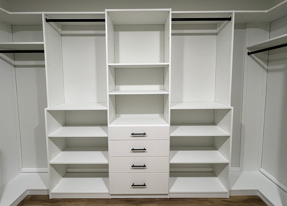 CUSTOM CLOSET DESIGN